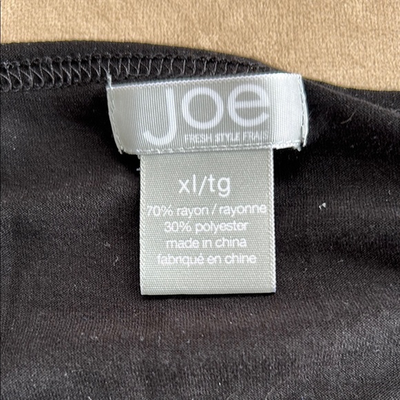 Pleat Front Top - Picture 4 of 5